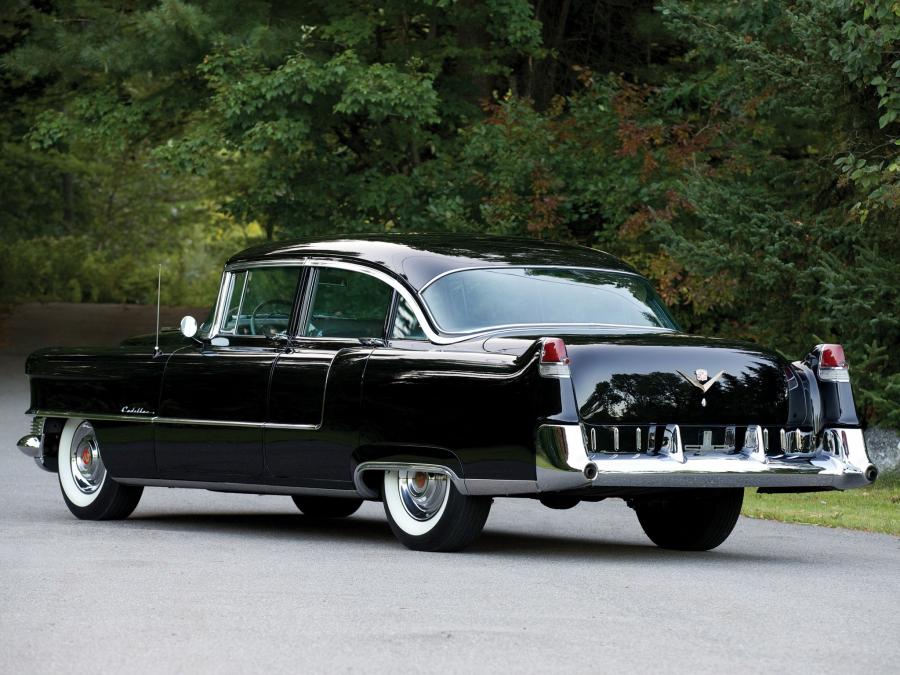  Cadillac Series 62 Sedan 1955 года  (фото 5 из 6)